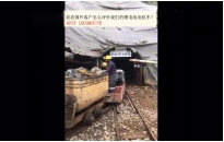 看看國外客戶是怎么評價我們的礦用鋰電池電機車？(金礦）